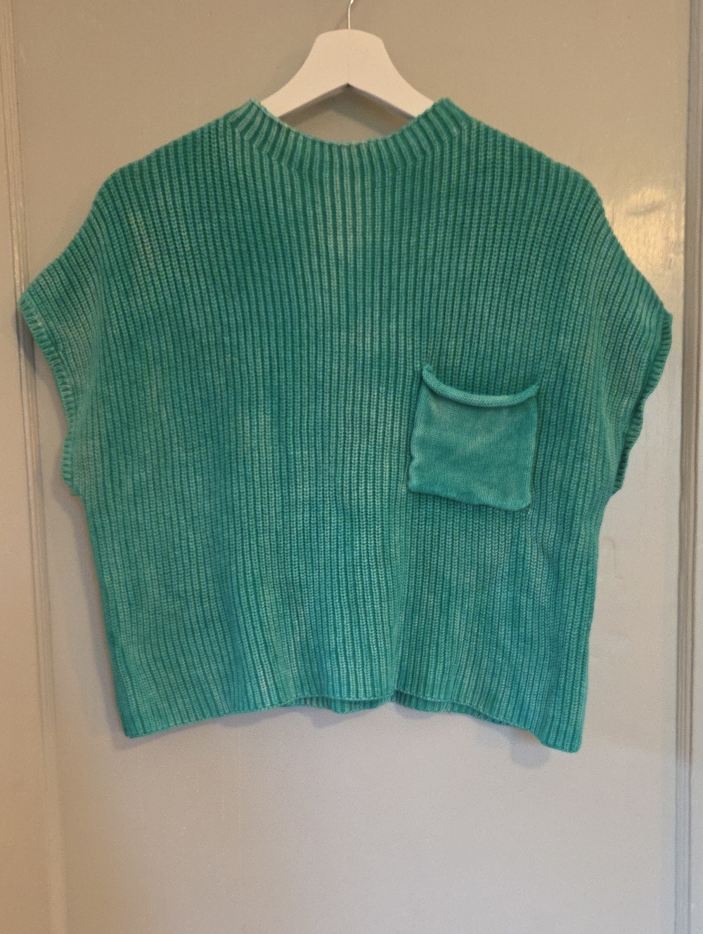 Women’s Ribbed Knit Short-Sleeve Sweater Size L/XL